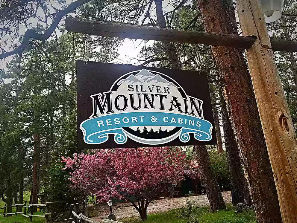 Silver Mountain Resort & Cabins