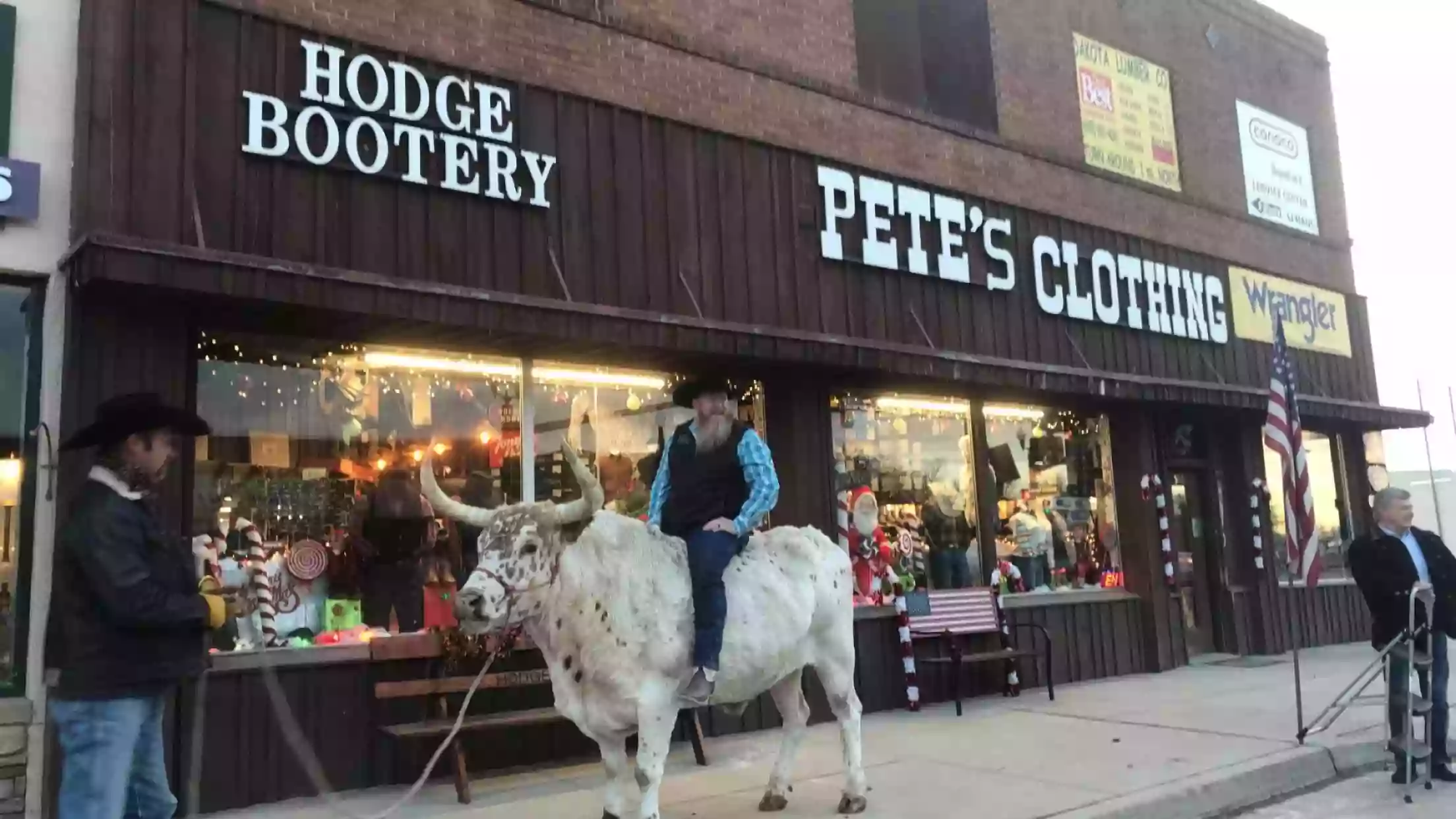 Pete's Clothing/Western Wear