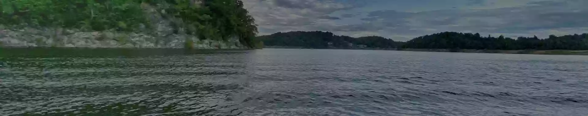 Carefree Boat Club - Boone Lake