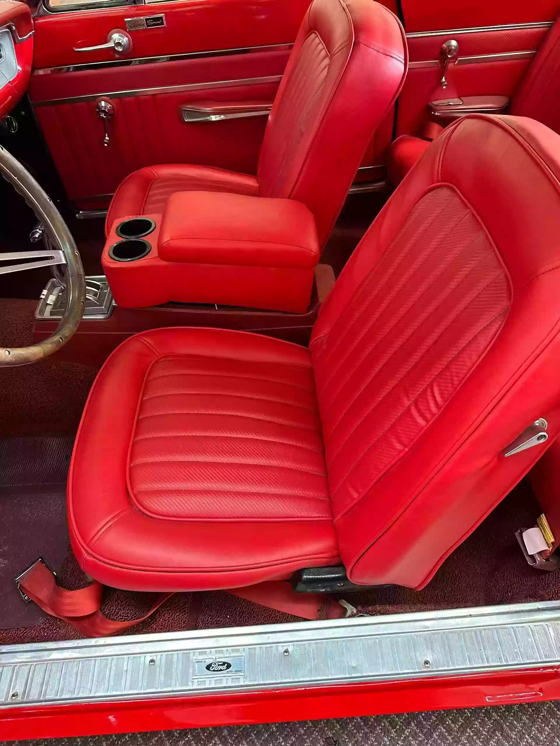 Don's Custom Interiors