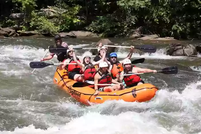 Bigfoot Ocoee Outfitters - Cabin Rentals, White Water Rafting, RV Park, Camping, Beer Garden, & Cafe