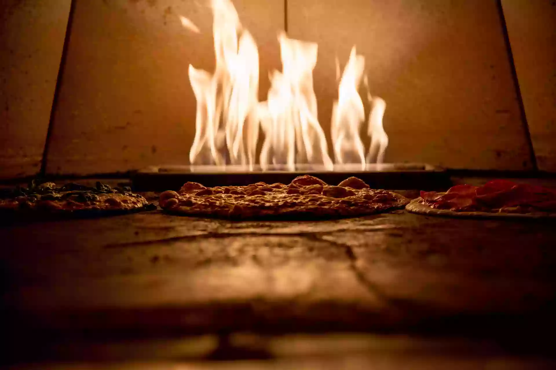 Gina's Stonefired Italian & Pizzeria