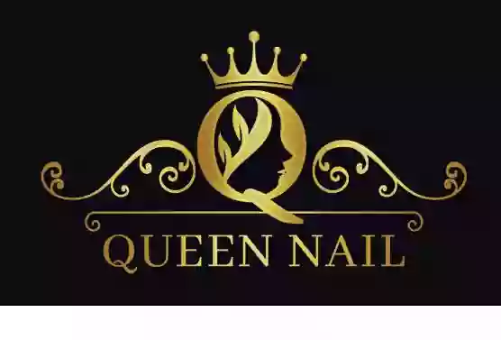 Queen Nails