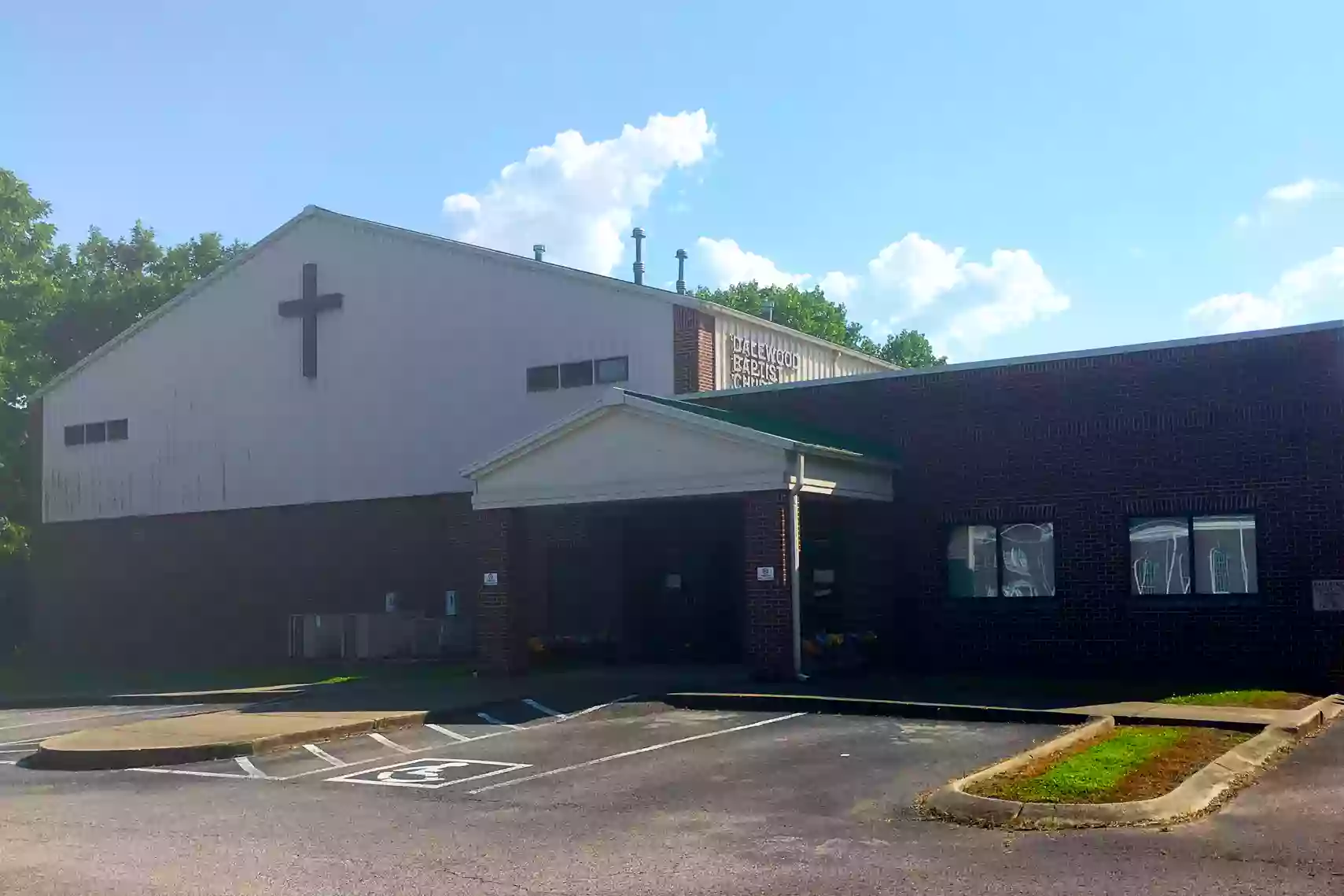 Dalewood Baptist Church Christian Life Center