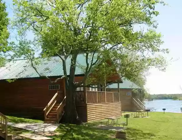 Nashville Shores Lakeside Cabins