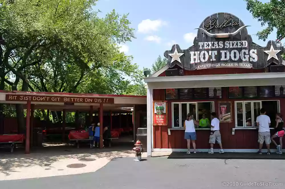 Bubba's Texas Giant Hot Dogs