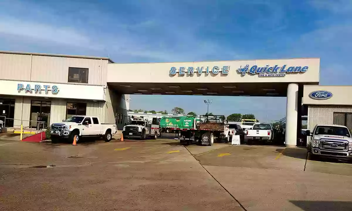 Chastang Ford Service Center