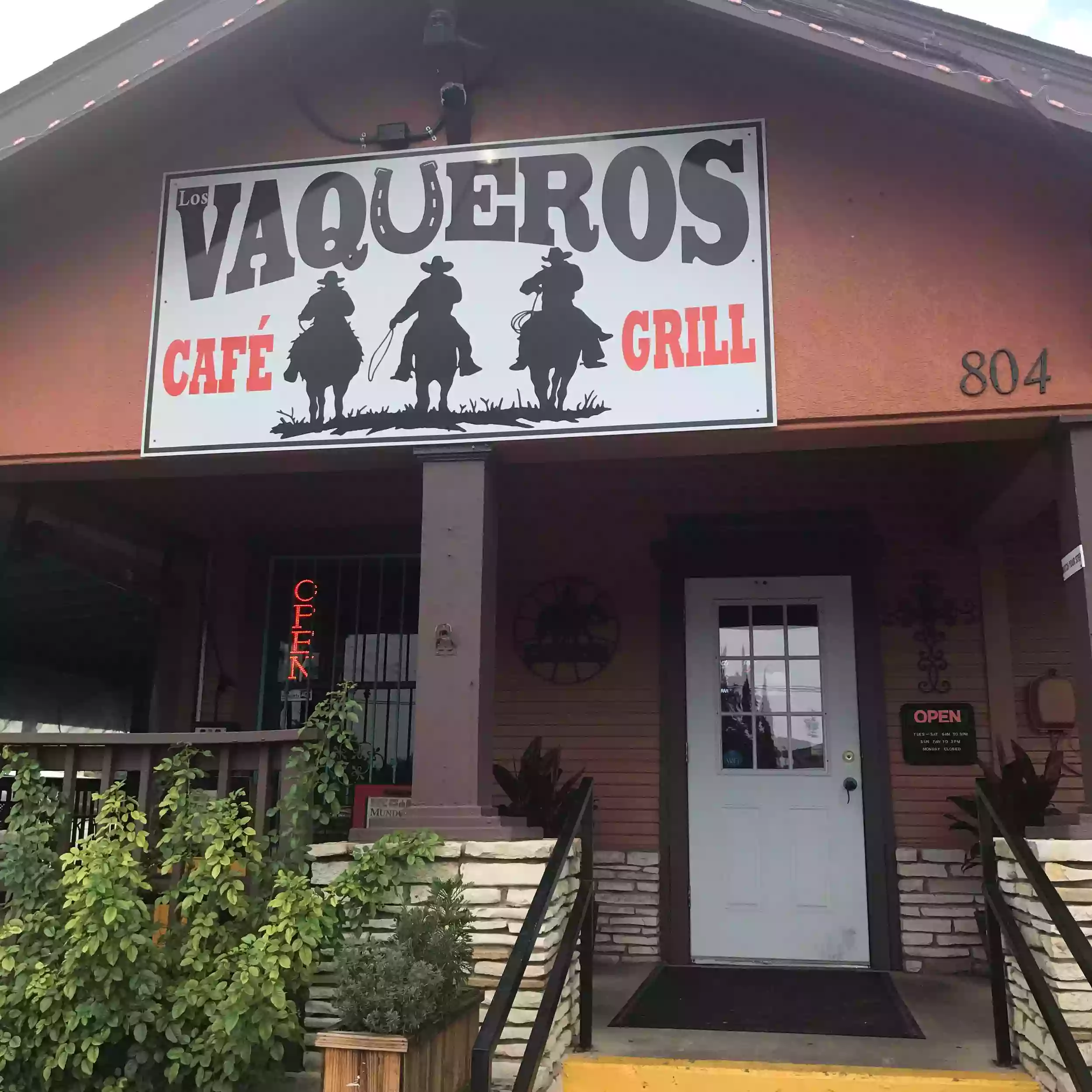 Los Vaqueros Cafe & Grill