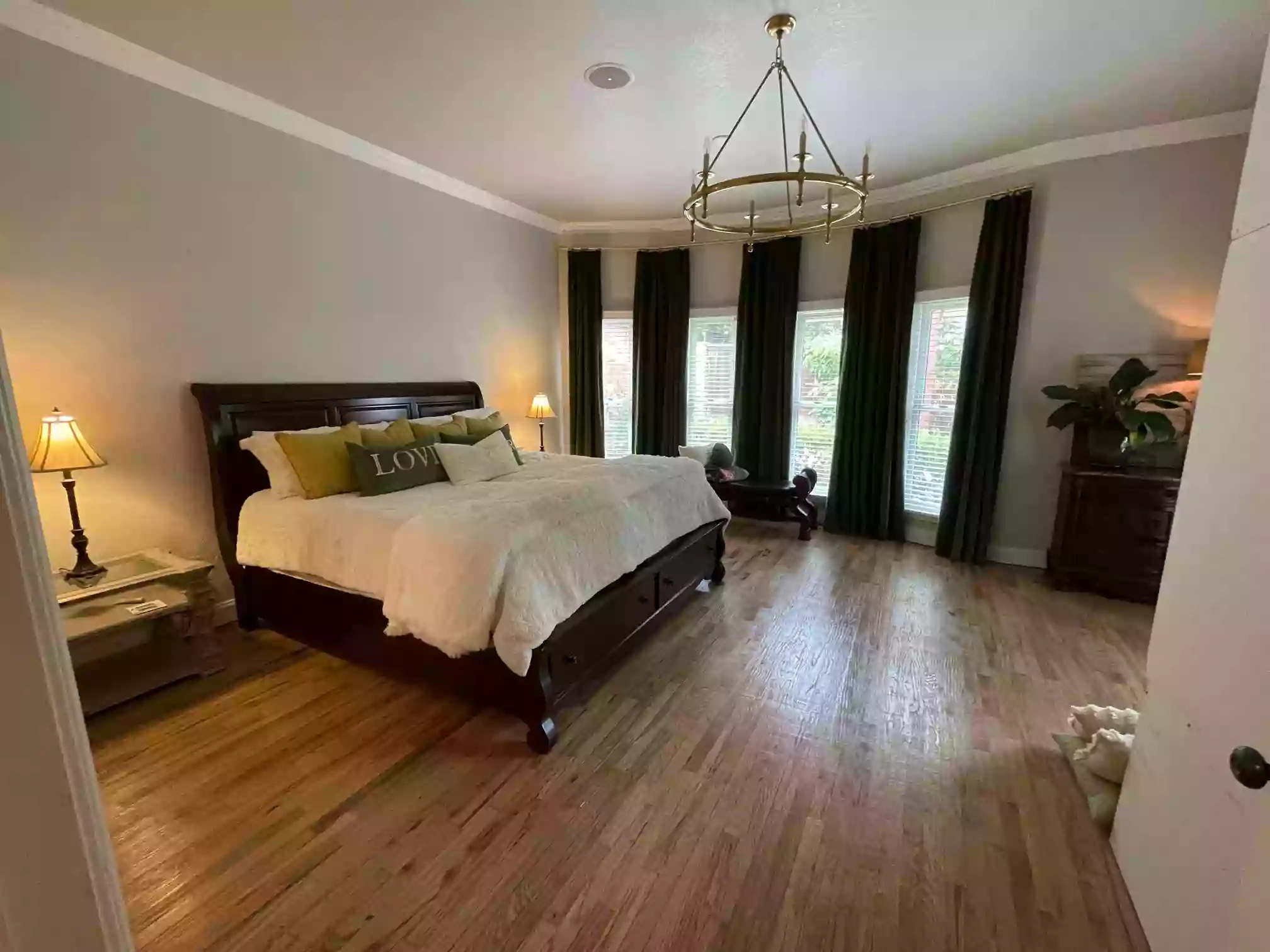 Hernandez Hardwood Floors, Inc.