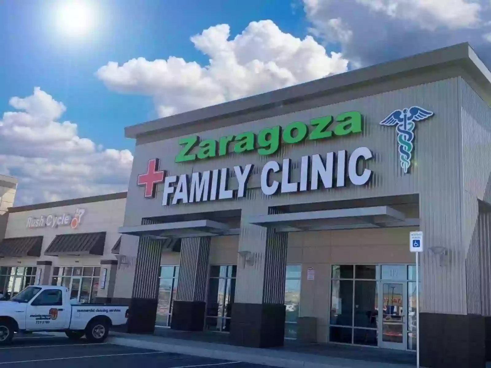 Zaragoza Family Clinic