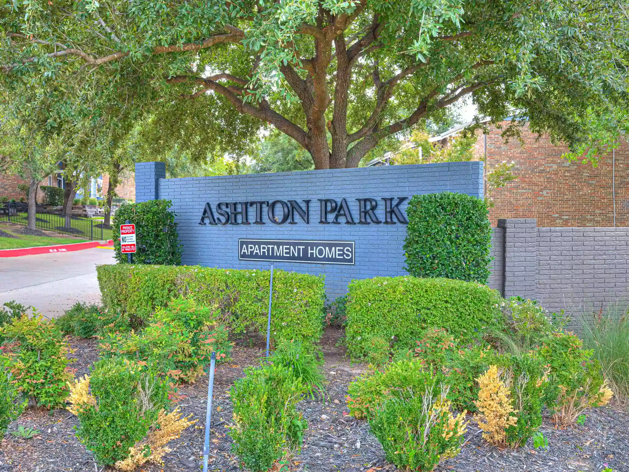 Ashton Park Apartments