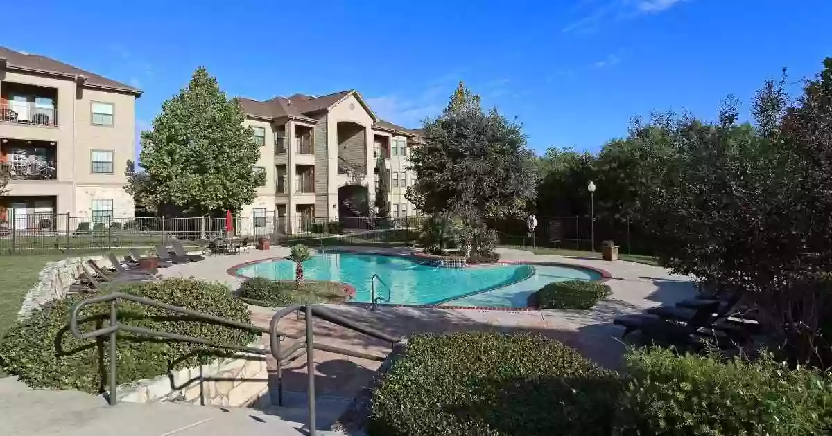 Carmel Canyon Apartment Homes