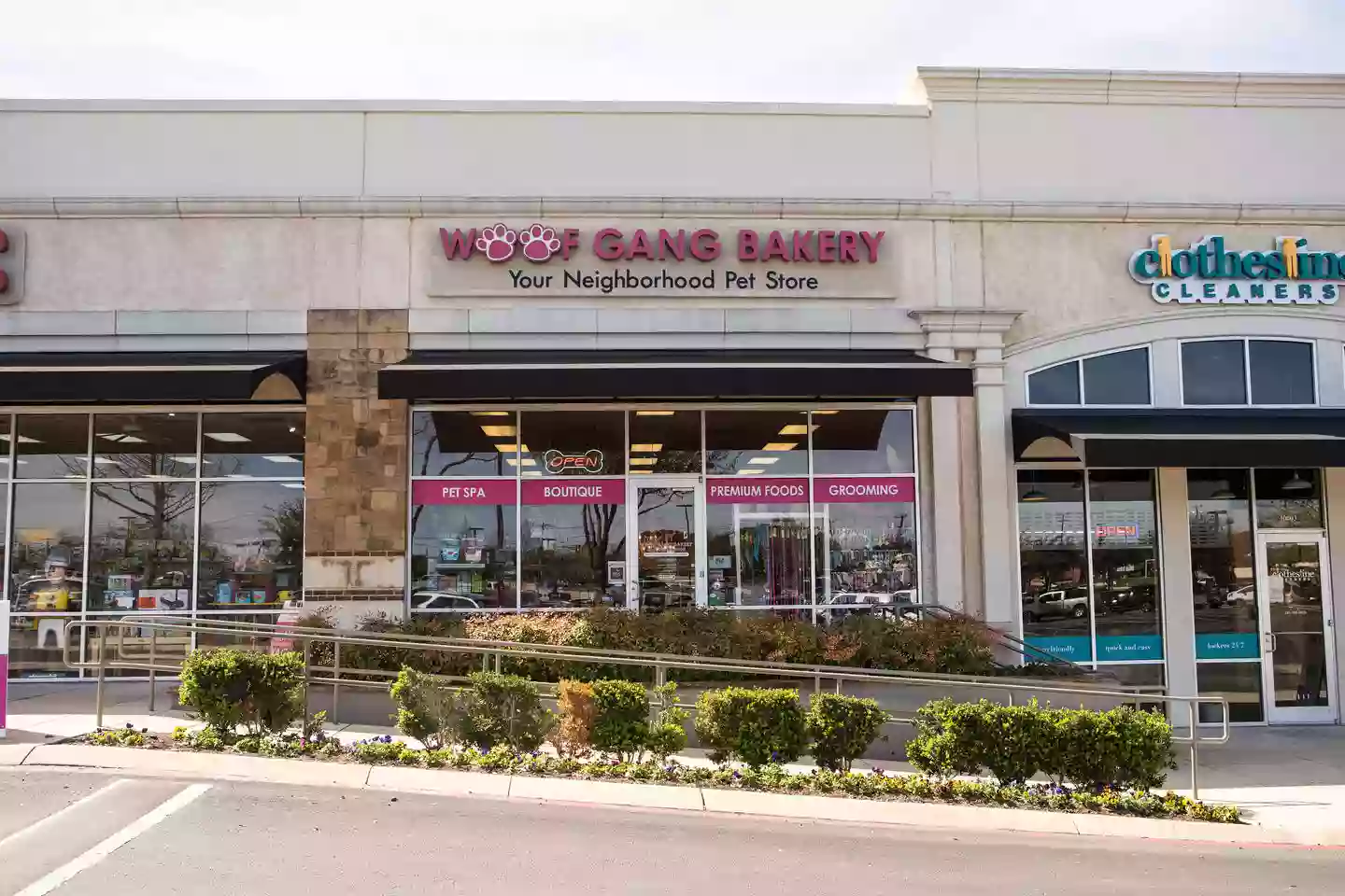 Woof Gang Bakery & Grooming San Antonio