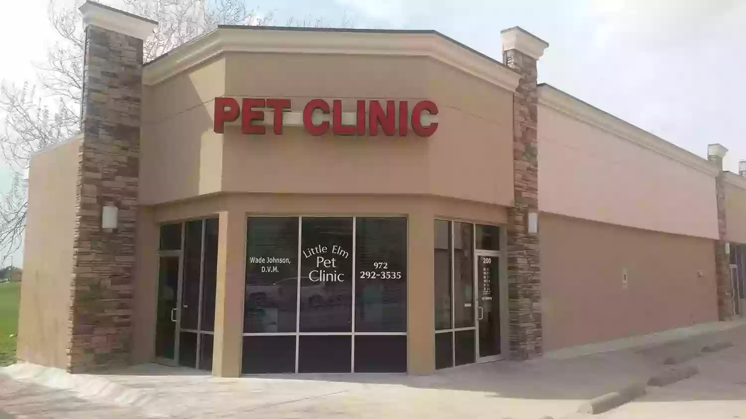 Little Elm Pet Clinic, Wade Johnson D.V.M.