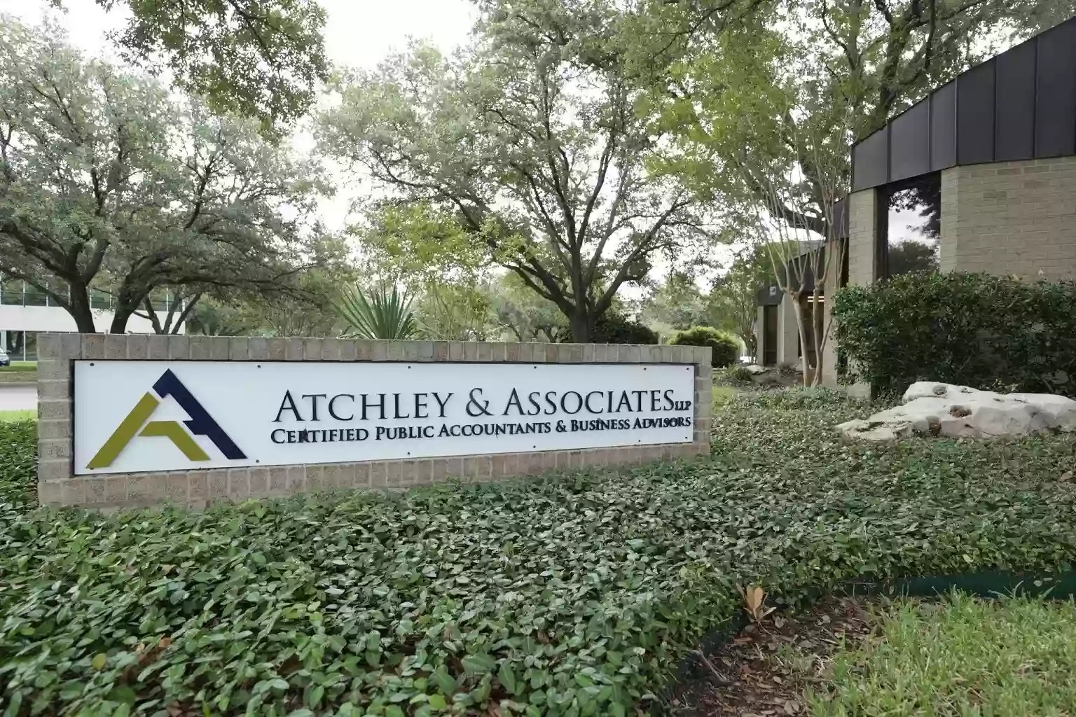 Atchley & Associates LLP