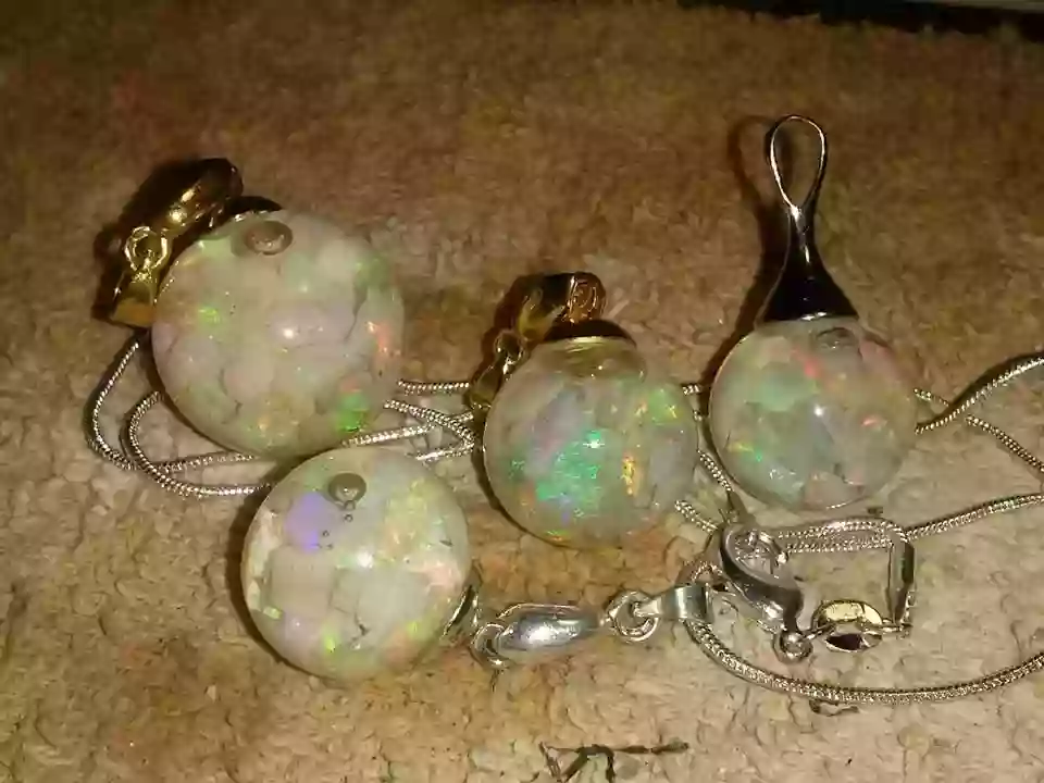 Mystical Opals Sparkle