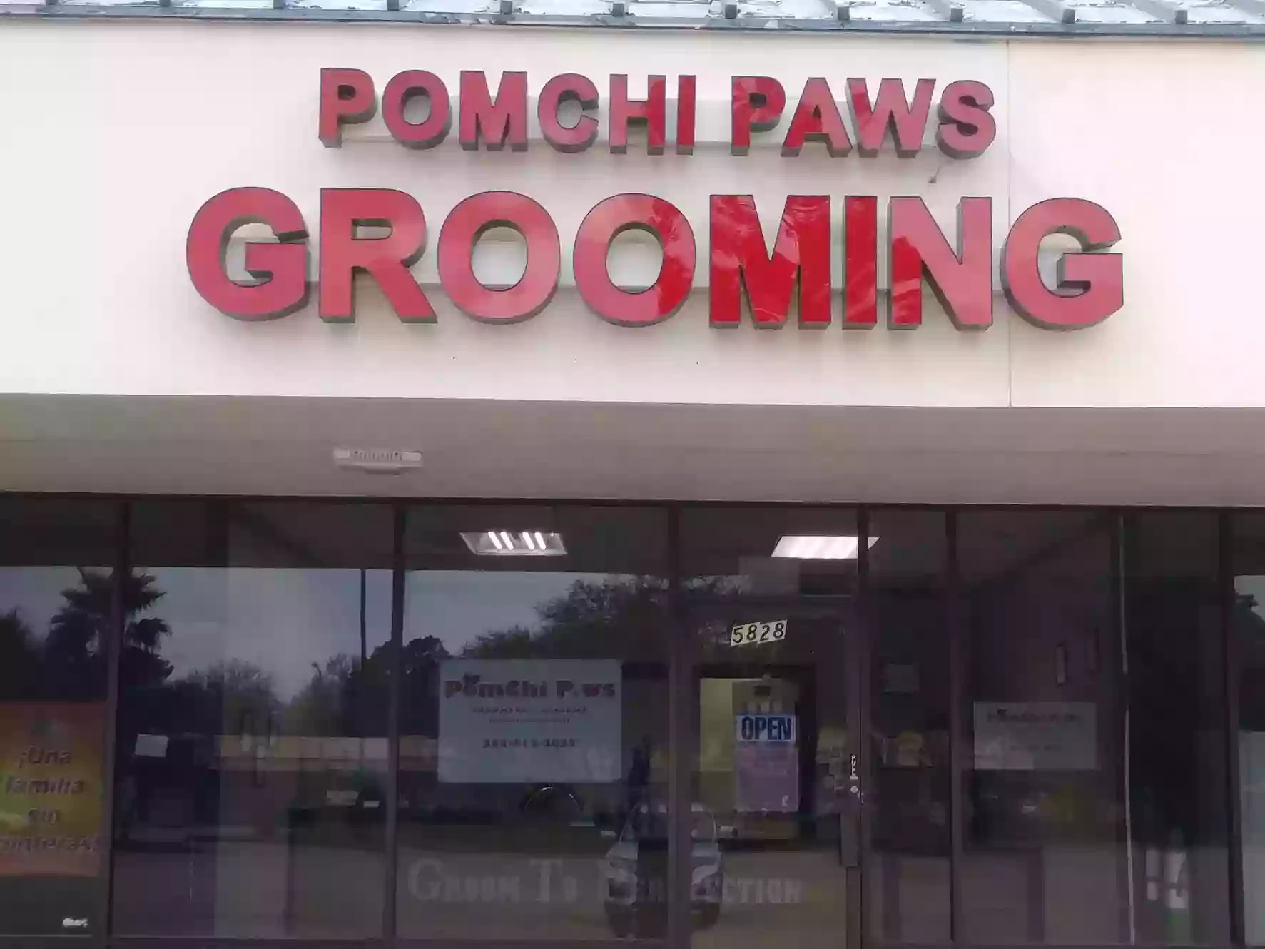 PomChi Paws Grooming & Resort, LLC