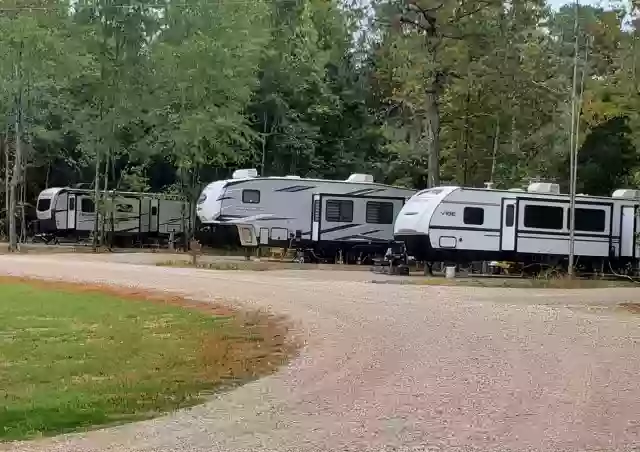 Sunshine Oaks RV Park