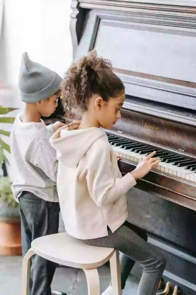 Piano Lessons by Coralie Harless in Eagle Mountain