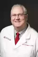 Dr. Thomas Segura