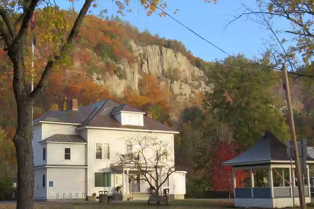 Fairlee Clerk's Office