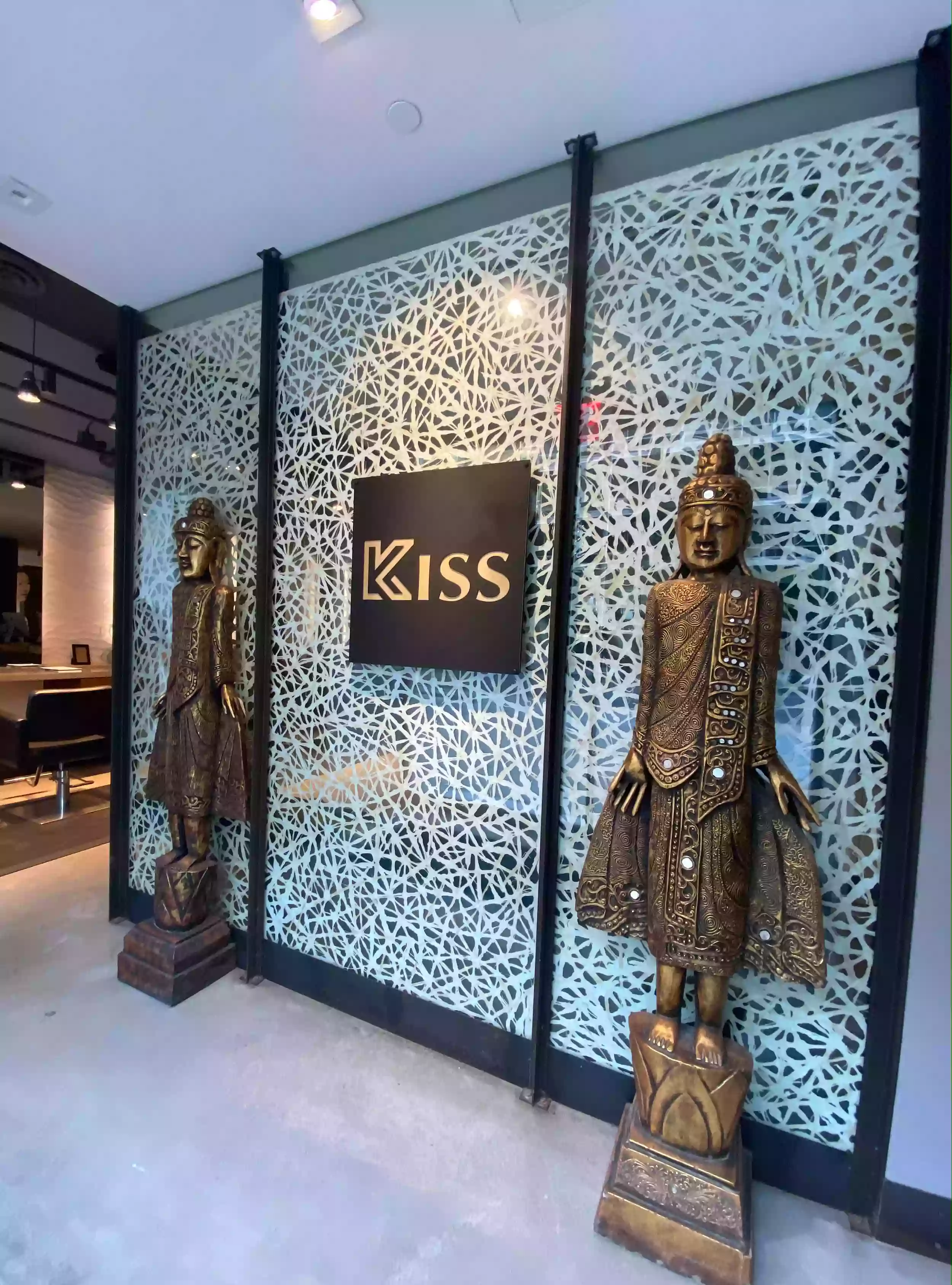 Kiss Salon