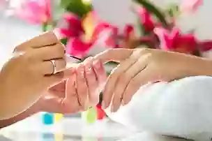 June Nails & Spa