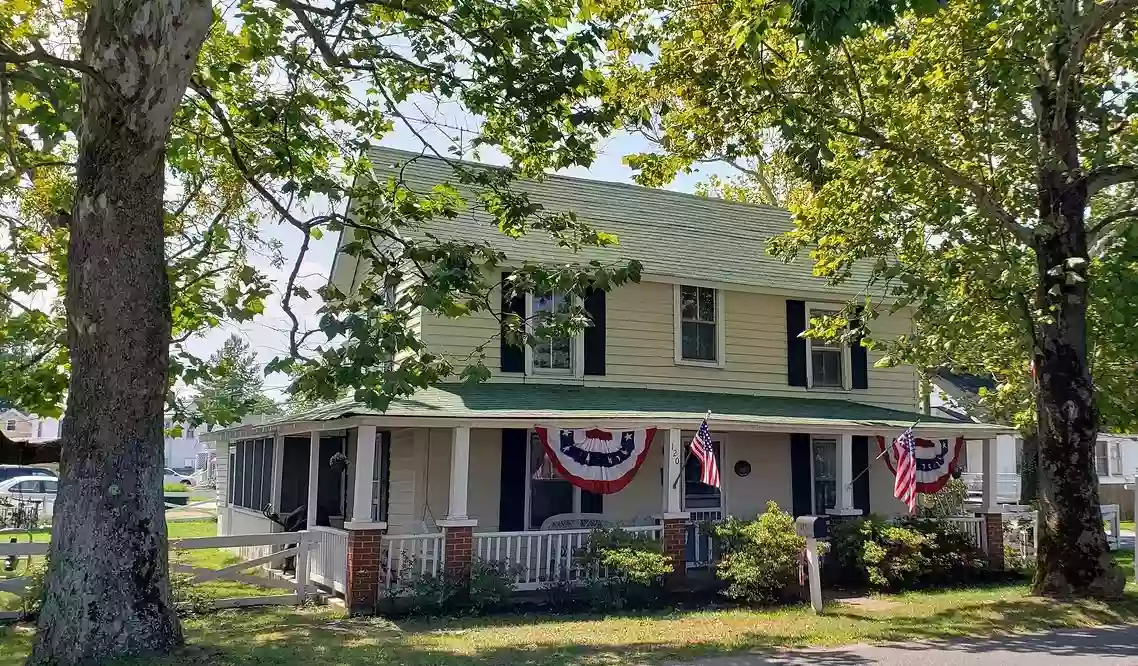 Colonial Beach Central House