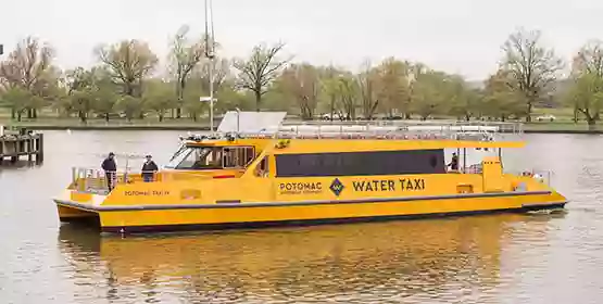 Potomac Water Taxi - Alexandria