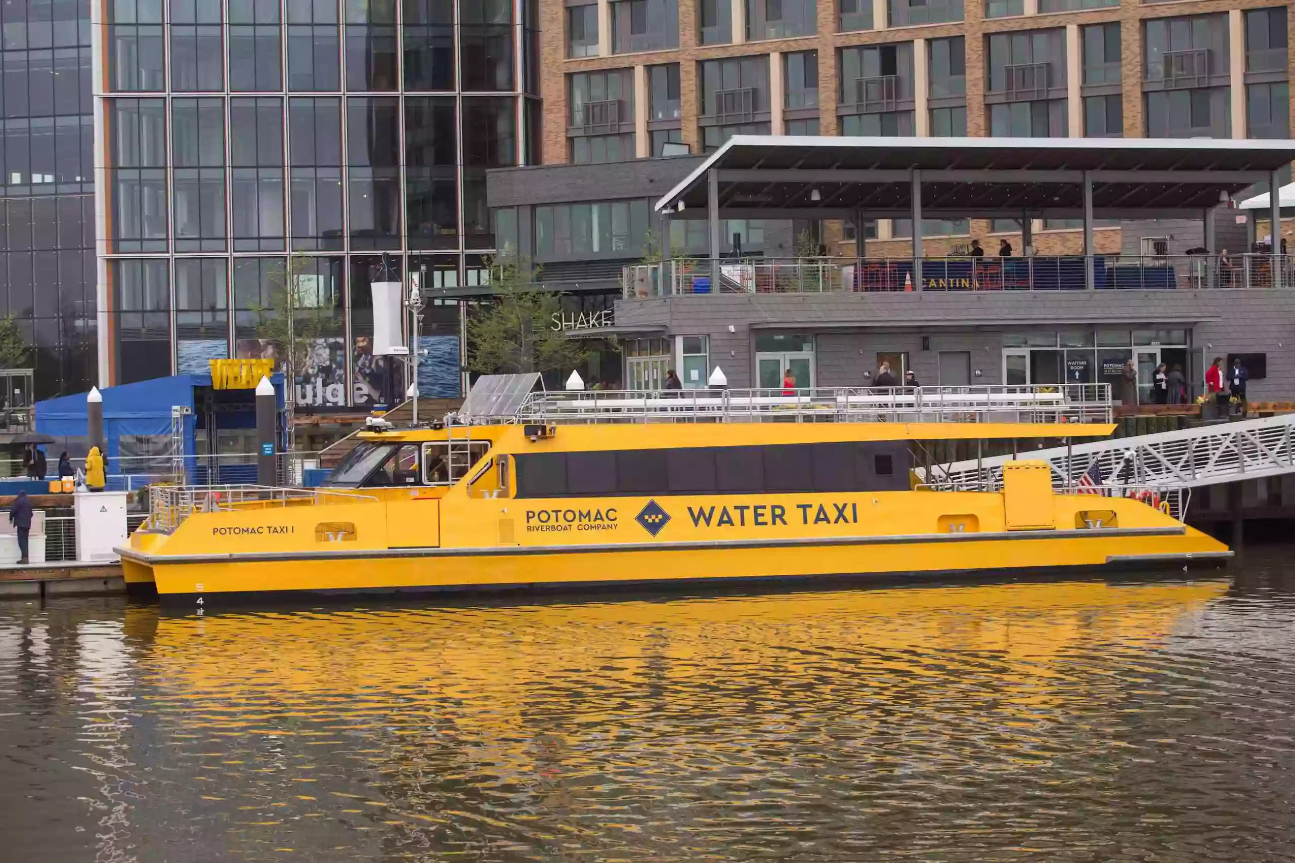 Water taxi