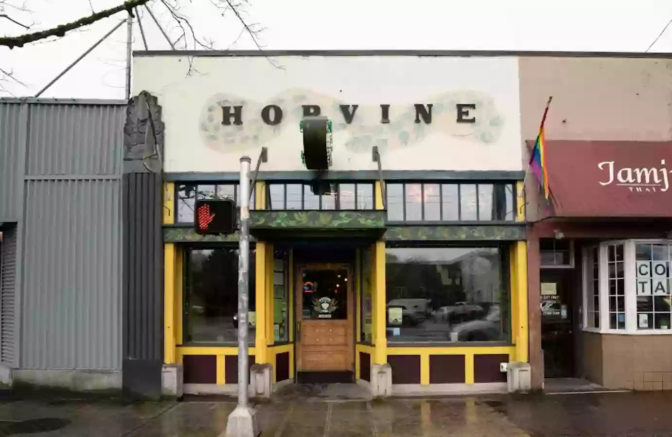 Hopvine Pub