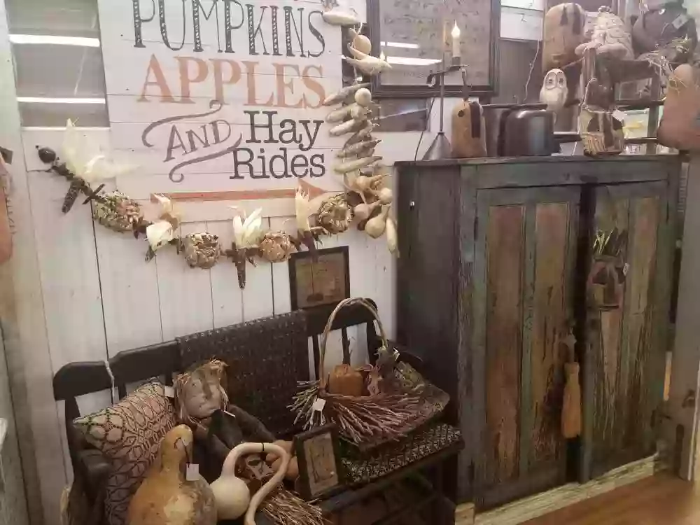 Tattered & Worn Antiques & Primitives