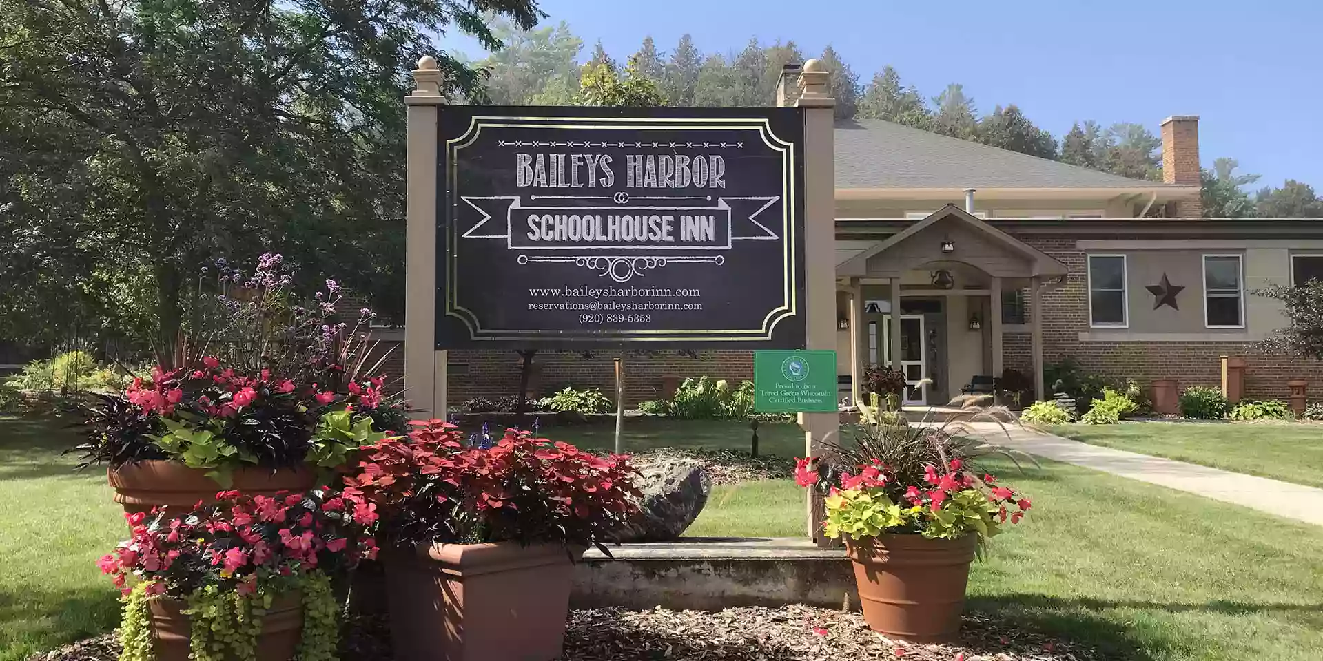 Baileys Harbor Schoolhouse Inn