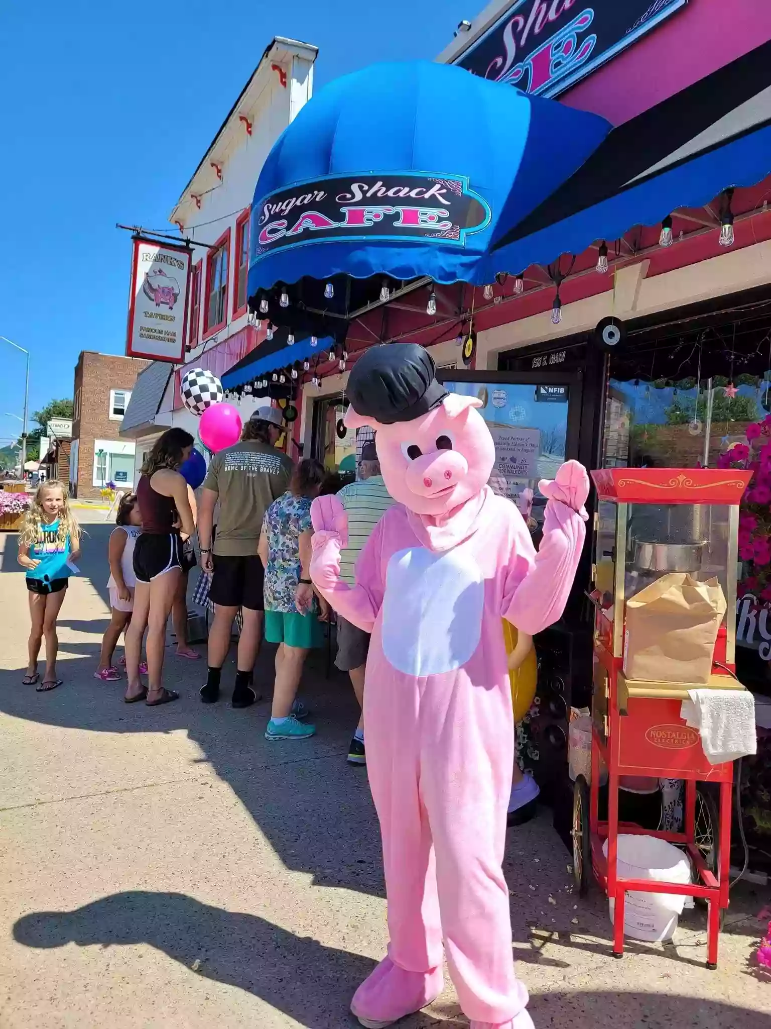 Becky's Sugar Shack Restaraunt/Bakery