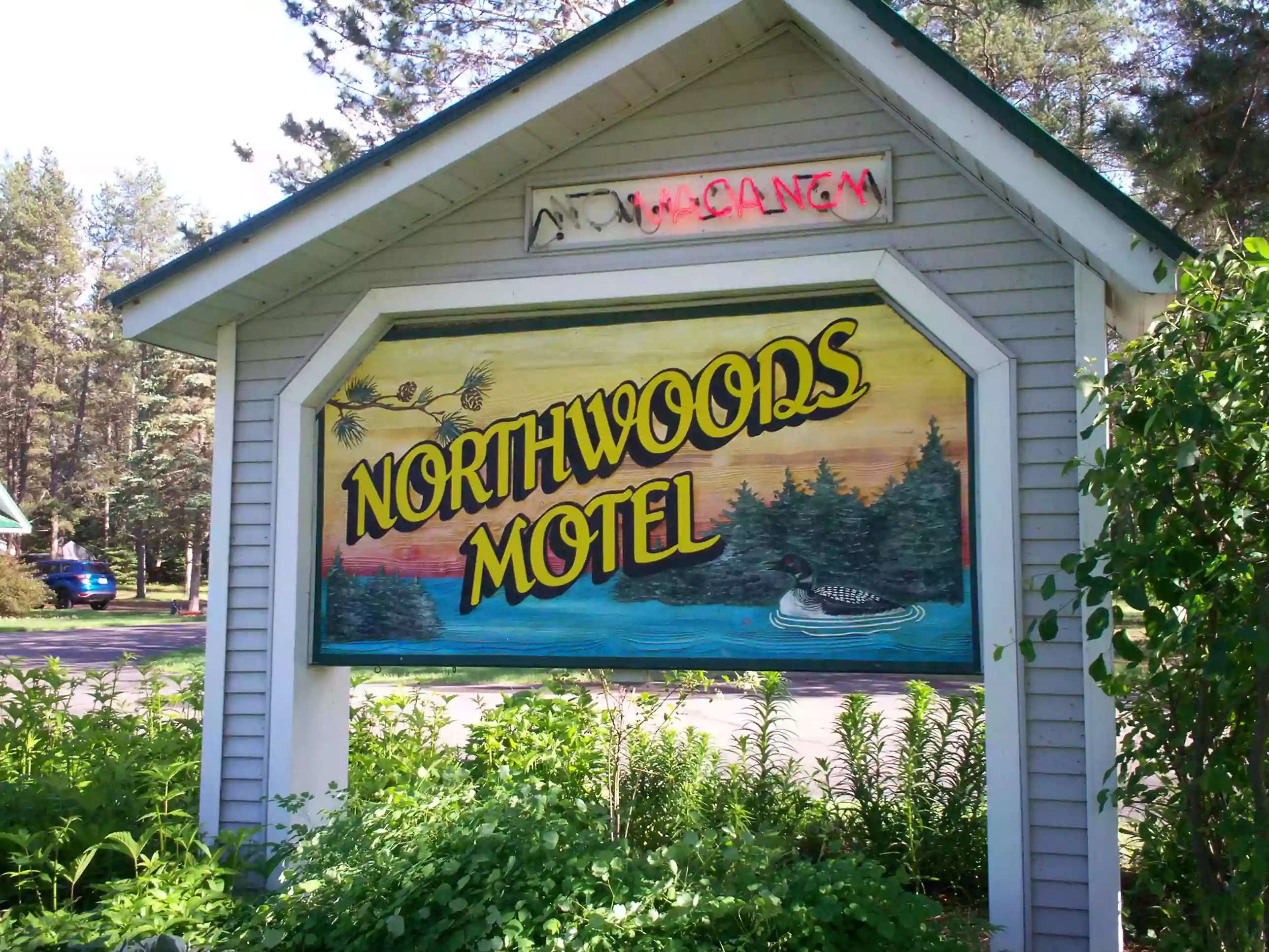 Northwoods Motel