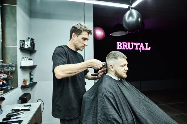 BRUTAL barbershop