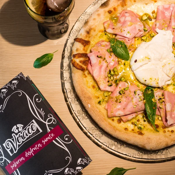 Foto de Pizzería Verace - Calle Prosperidad, Ronda, Granada, España