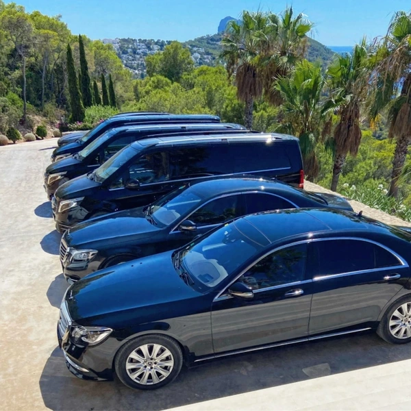 ibiRide - Ibiza Airport Transfers, Chauffeur Services, VIP Minibus Taxi